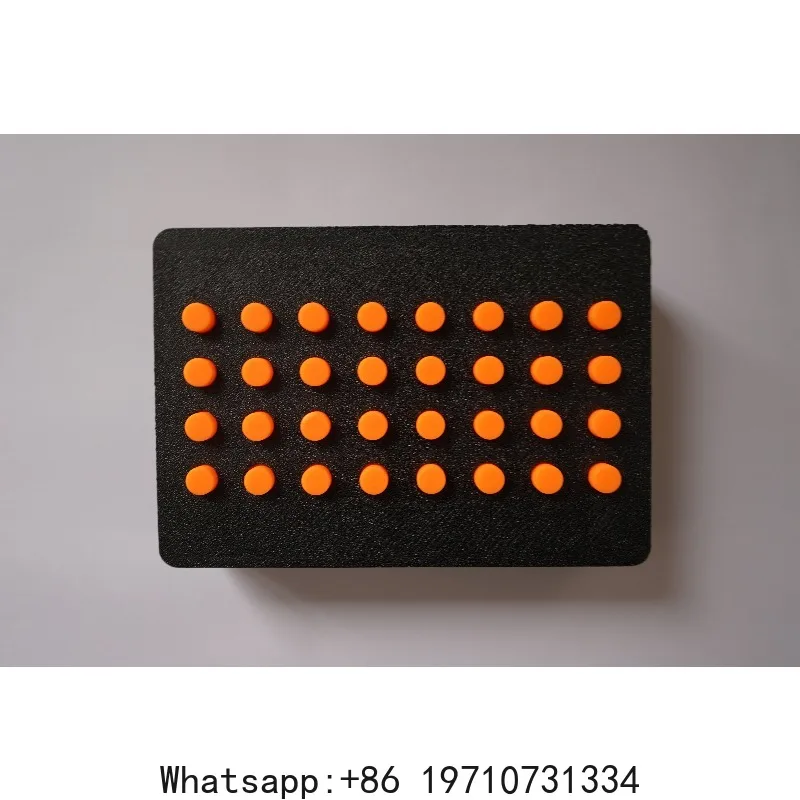 Keyboard Controller for Switching Synth and Hardware Tones