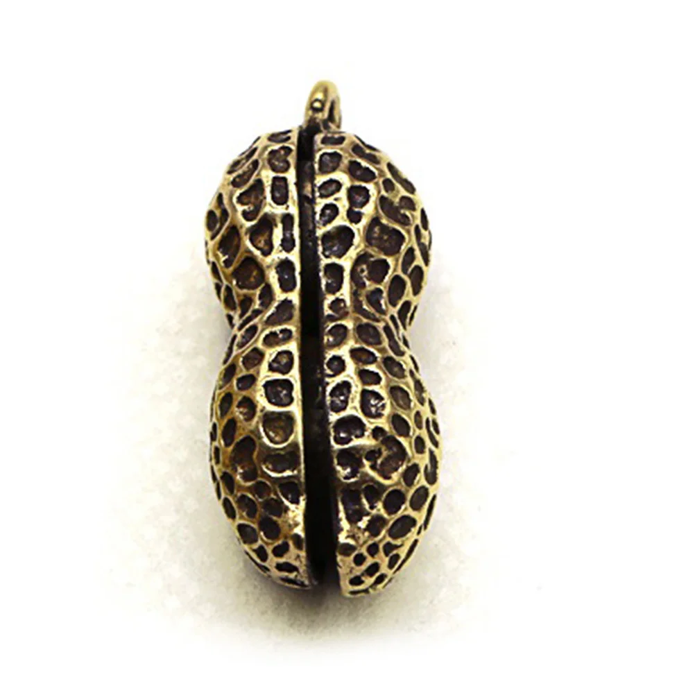 

Creative Brass Peanut Pendant Keychain Durable Fashion Bag Car Key Ring Decorative Gift Pendant Keychain Brass Keyring Decor