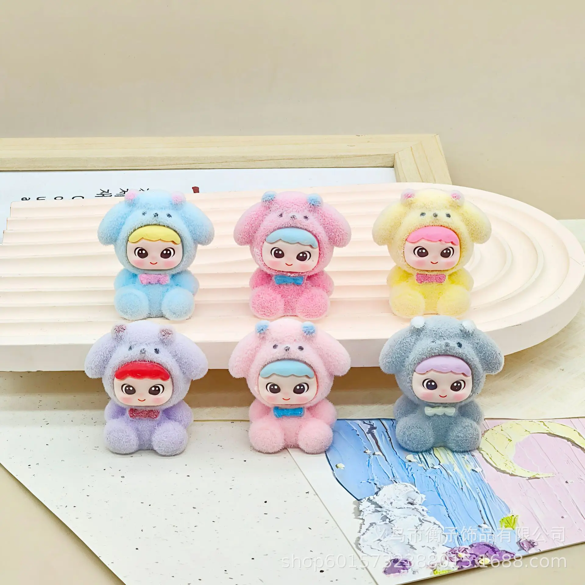 

6PCSCute cartoon and adorable puppy diy trendy decorative items, pendants, car desktop ornaments and accessories