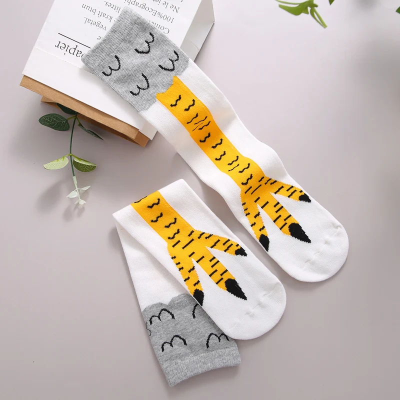 Suefunskry-Chaussettes amusantes pour enfants, motif de pieds jetables de dessin animé mignon, chaussettes non élastiques douces, chaussettes