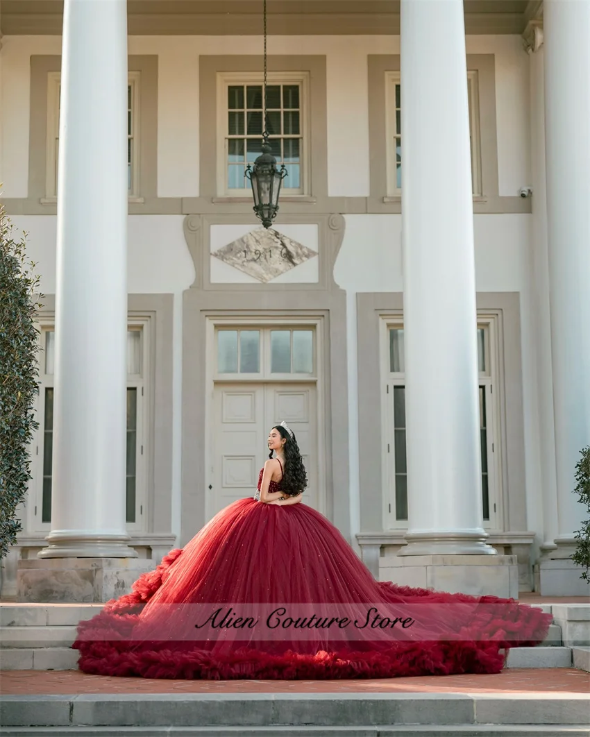 Wine Red Ball Gown Quinceanera Dress For Birthday Party Gowns Bead Diamonds Tiered Ruffle Mexico Robe Court Train Customized 