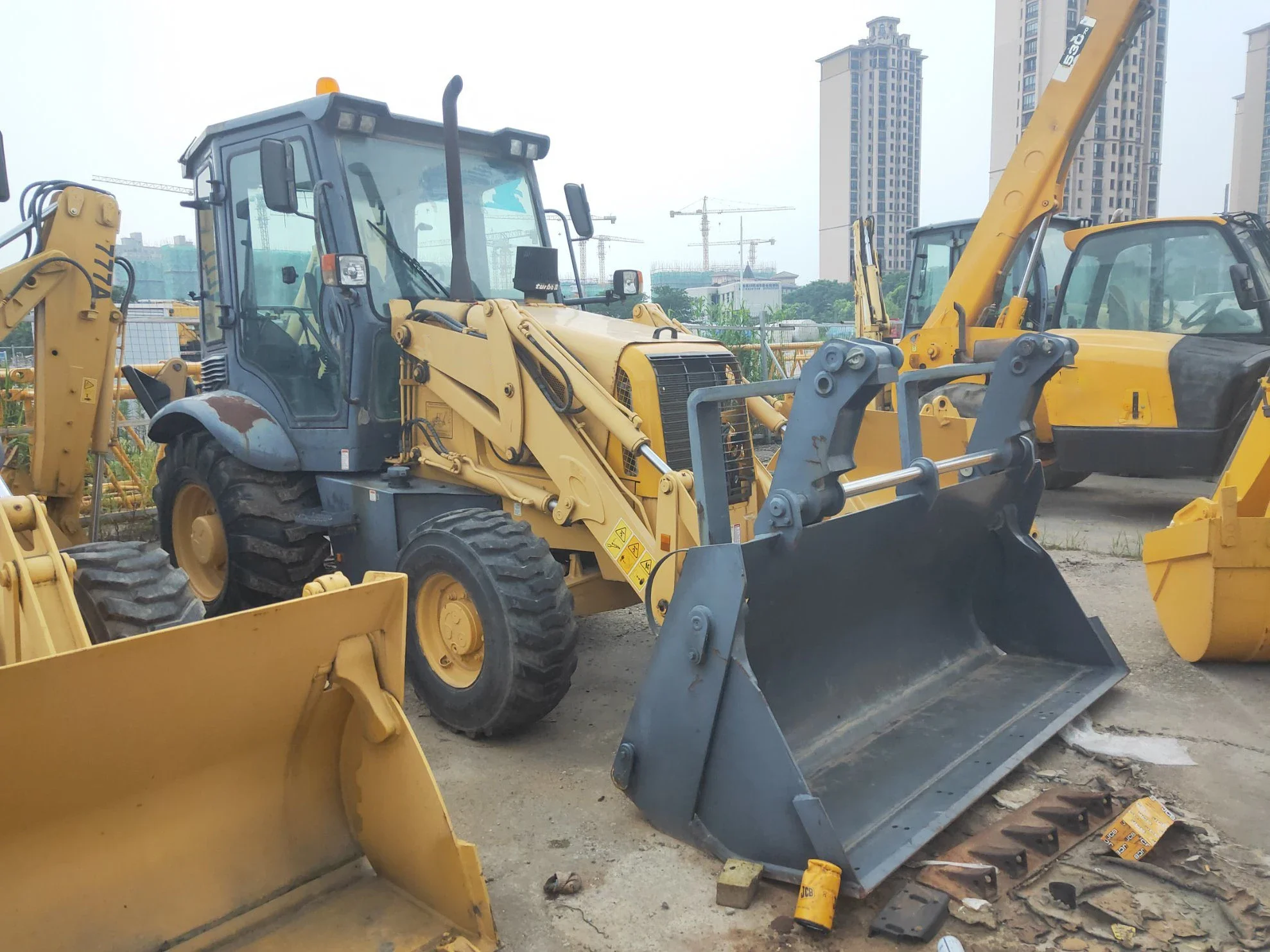 backhoe loader with price 4 wheel drive new backhoe and loader 766A