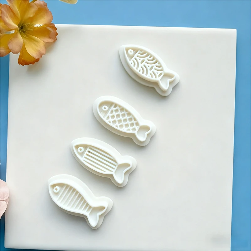 Criativo série de peixes brincos cortador de argila de polímero bonito dos desenhos animados molde de cerâmica diy jóias pingente forma ferramentas de argila prensada
