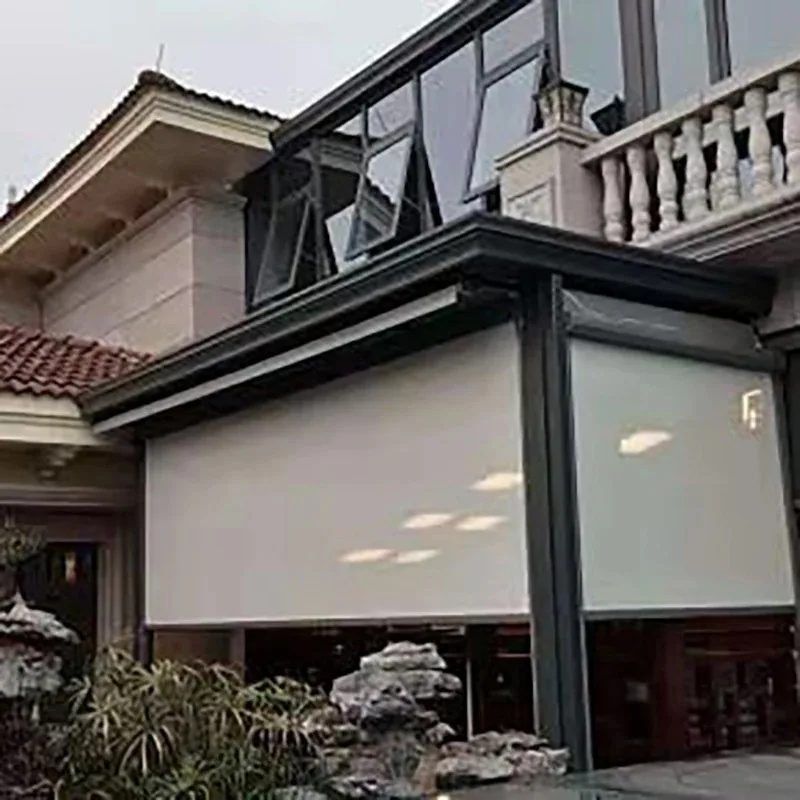 【Best Selling】Custom Size Fireproof Patio Roller Shade Pergola Louver Outdoor Ziptrak Outdoor Shade Motorized