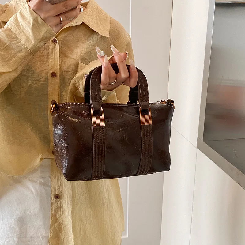 

Повседневная большая сумка на молнии 2025 года, универсальная женская сумка через плечо, через плечо в уличном стиле, пригородная сумка «день-ночь», текстурированная