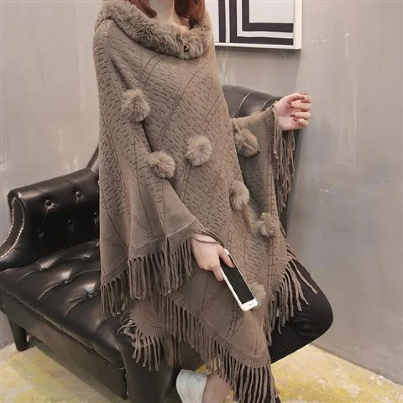 Autumn Winter Imitation Rabbit Fur Ball Women's Coat Imitation Wool Collar Pullover Shawl Warmth Poncho Capes Red Cloaks Navy