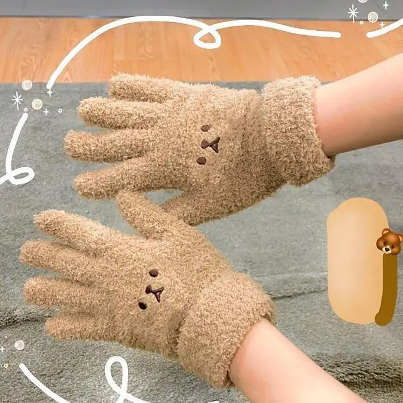 

Cute Winter Plush Gloves Cartoon Embroidered Bear Skiing Gloves Warm Women Outdoor Cycling Gloves Couple Full Finger Gloves
