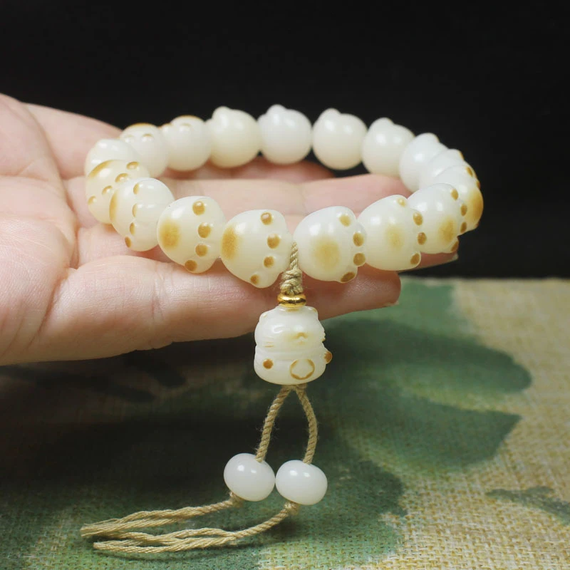 

Charcoal-burned cat paw white jade bodhi root bracelet, unisex prayer beads and decorative accessory