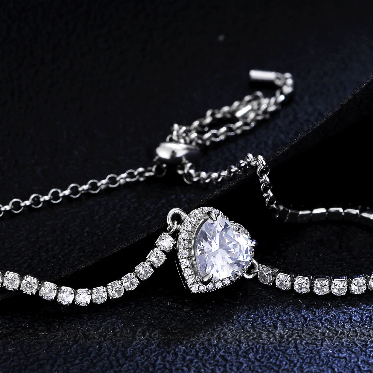 Lumira Platinum PT950 1/2 Carat Push-Pull Adjustable Bracelet with Moissanite Heart-Shaped Stone - Minimalist Women's Jewelry