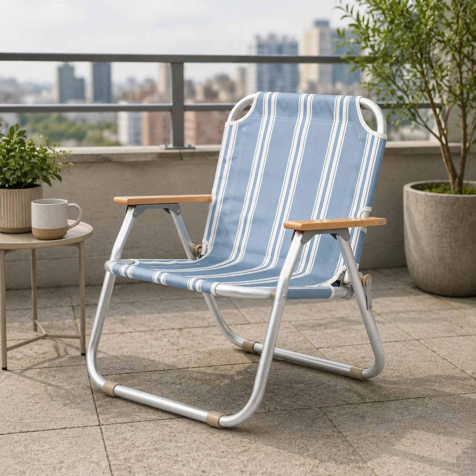 

Folding Lounge Chair Aluminum Alloy Frame Lounge Camping Chair Outdoor Furniture Wooden Armrests Curved Back