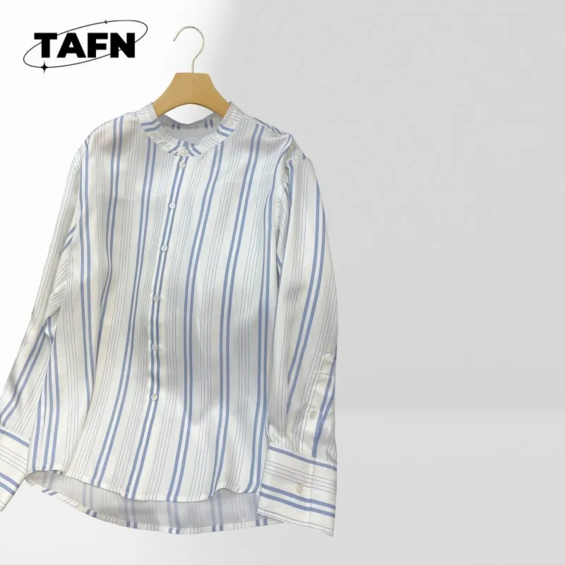

Women’s Solid Blouse Round Neck Casual Office Shirt Women’s Bell Sleeve Shirt Fashion Loose Fit Blouse AH0187