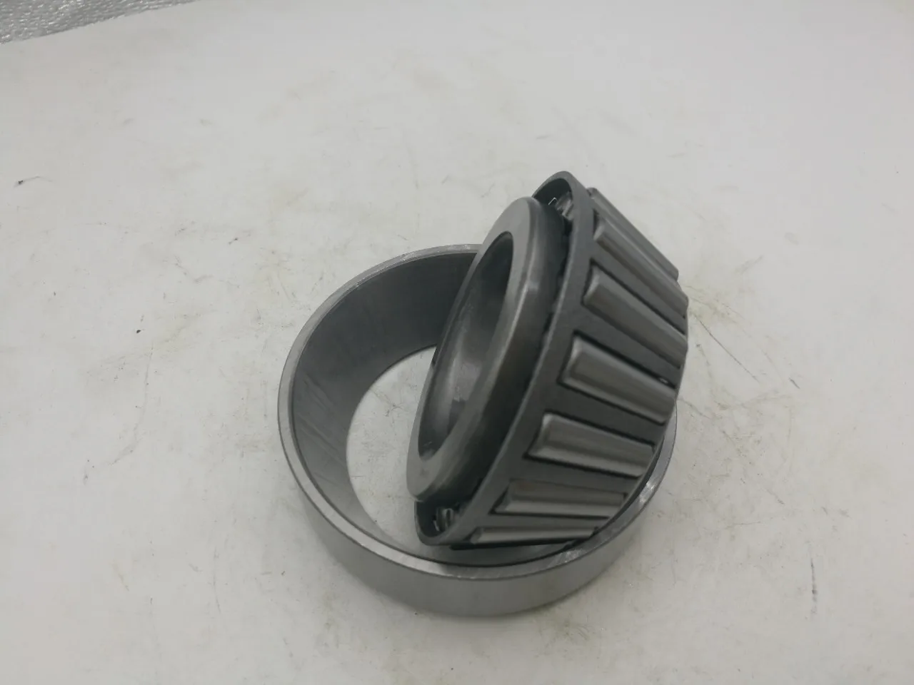 V32 front differential bearing HM89449 before HM89449/10/MB092010/MB290960/33133704152