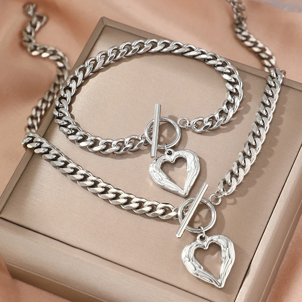 Set braccialetto e collana Boho Love, impermeabile e resistente al colorfast, gioielli da donna, bomboniere per matrimoni