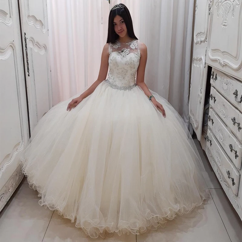 

Бальное платье с прозрачным вырезом, платья для Quinceanera для 15 женских торжественных формальных нарядов принцессы длиной до пола с аппликациями и кристаллами, одежда для выпускного вечера