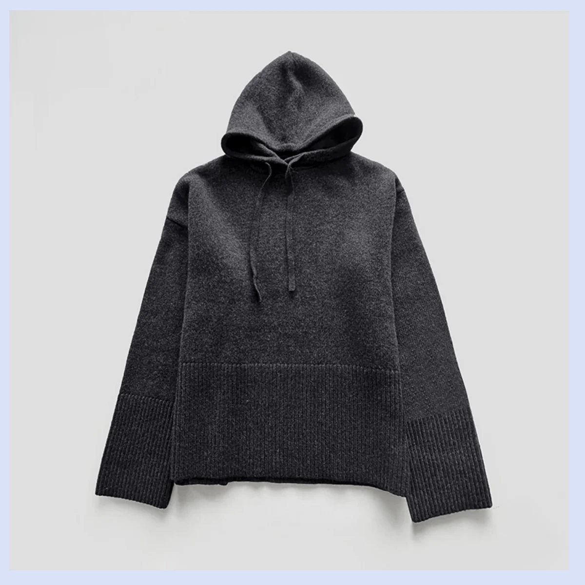ゆったりとしたニットのワイドスリーブウール生地のドローストリング付きフード付きオーバーサイズニットセーター