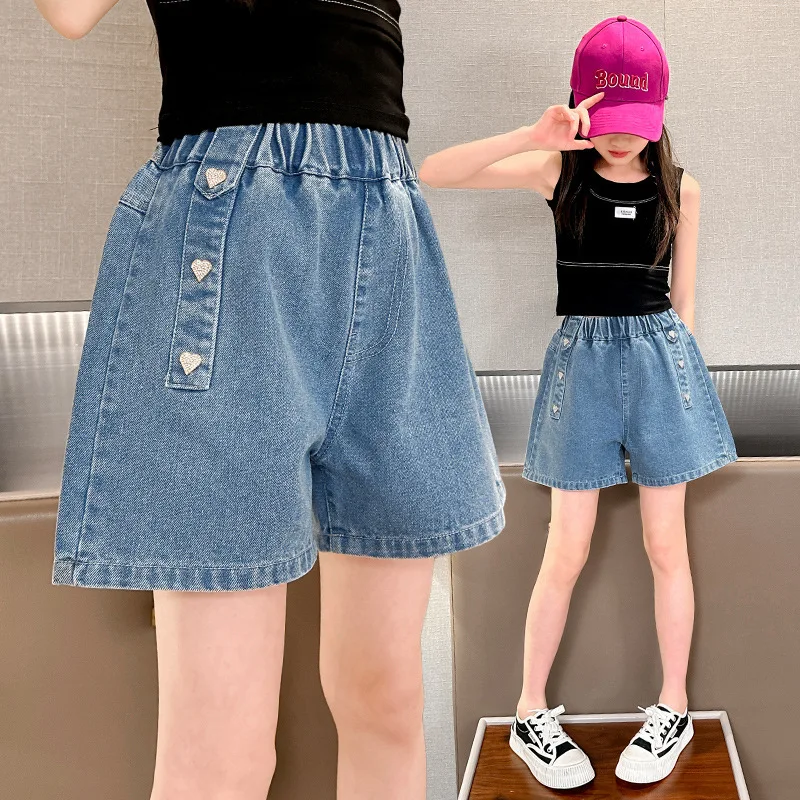 

Korean Kids Solid A-line Denim Shorts With Hearts Buttons Girls Fashion Streetwear Short Pants Tweens Child Summer Mini Jeans
