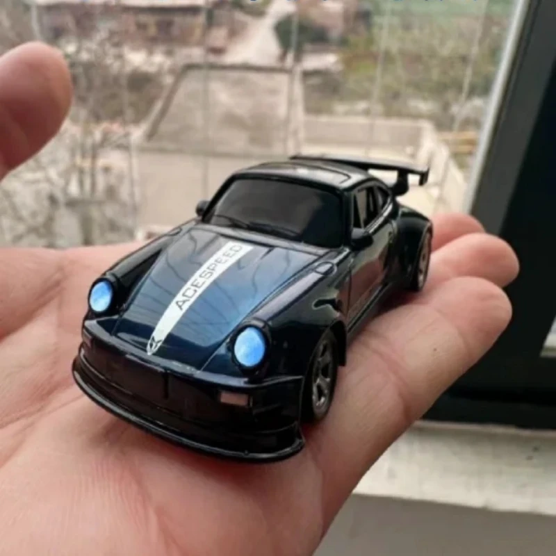 1:64 Mini Drift Auto 2.4g Sterke Vierwielaandrijving Power Micro Afstandsbediening Auto Cool Body Lights Simulatie speelgoed Model Jongen Geschenken