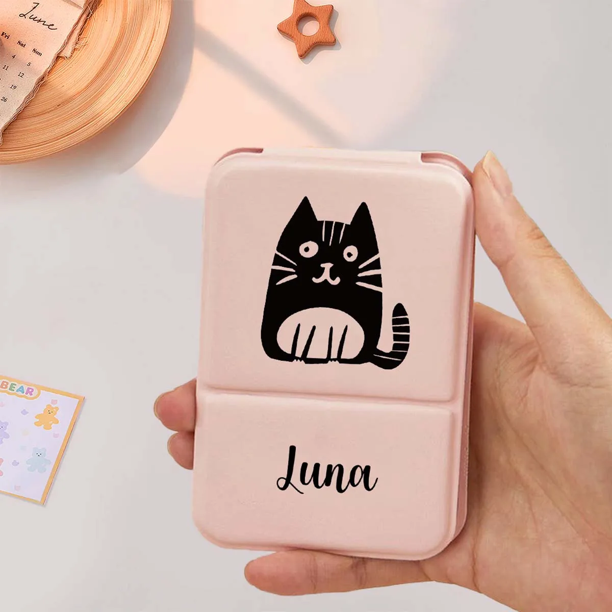 1 piece custom-patterned PU flip mirror Foldable and standable Portable folding makeup mirror for travel Wear resistant and dro