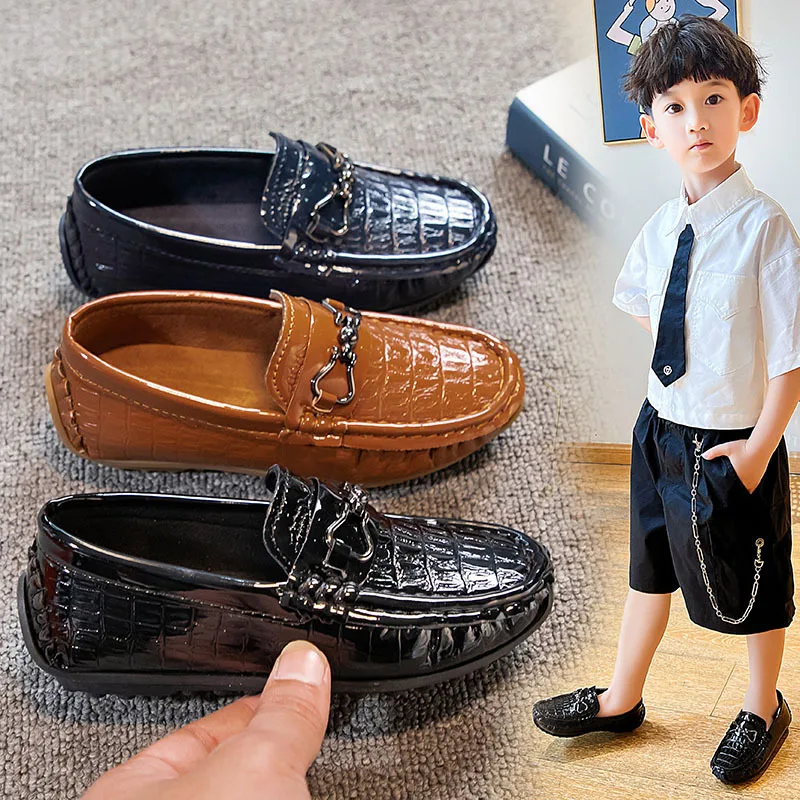 

Boys Leather Shoes Round-toe Flat Soft Kids Fashion Casual Loafers Glossy Metal Buckle Children Moccasins Non-slip Britain Style