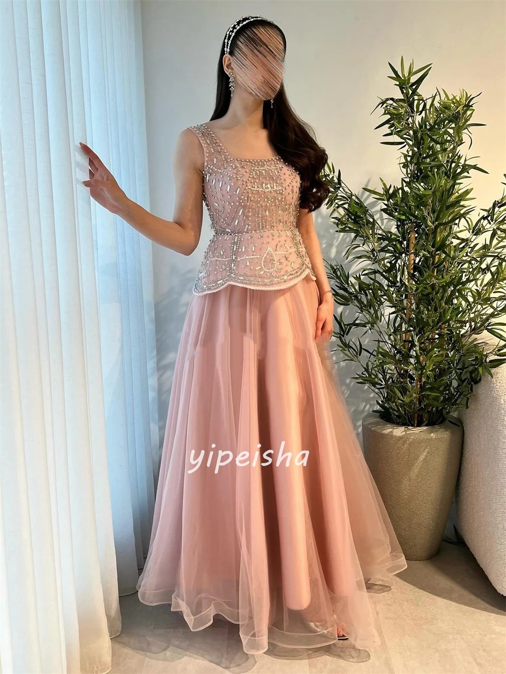 Maßgeschneiderte elegante Mode Tüll Strass Perlen A-Linie schulterfreie lange Kleider maßgeschneiderte Anlasskleider passend zu sexy