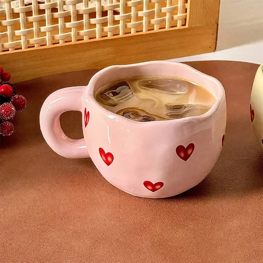 Tasse à café d'amour créative de 7.4 Oz/220 ML, tasse à thé en forme de cœur faite à la main en céramique 1 pièce, motif fin pour les boissons au bureau et à la maison