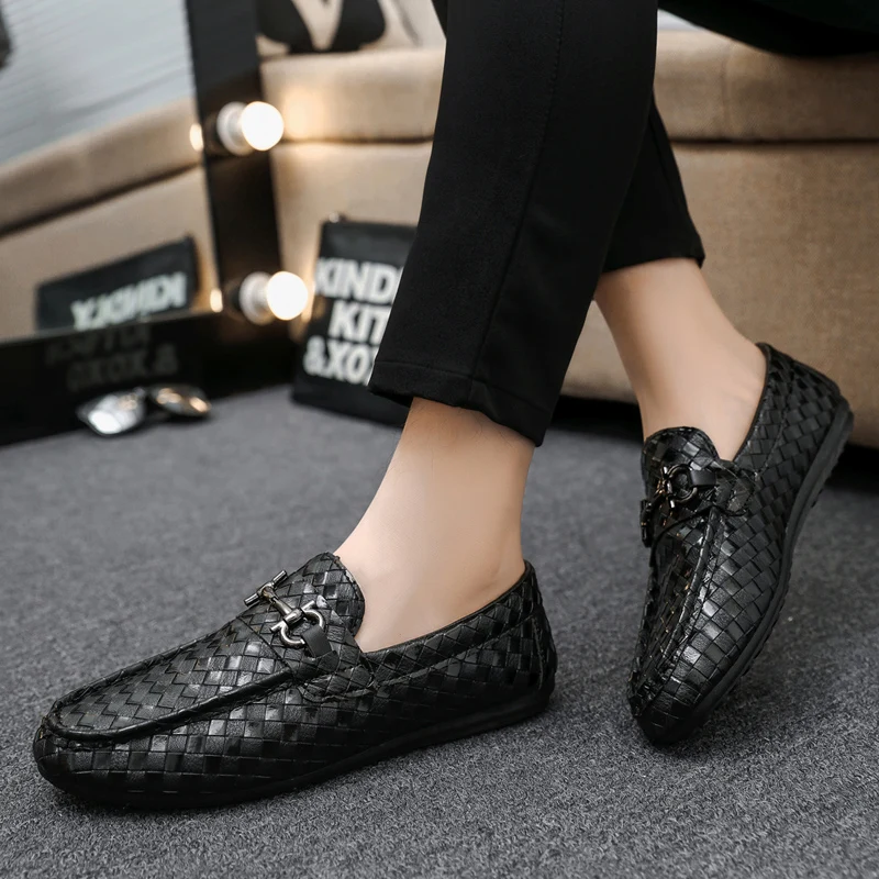 Tenis Masculino Mens Shoes Vintage Classic Slip On Mens Shoes Round Toe Outdoor Moccasins Leather Trendy Party Man Loafers Shoes