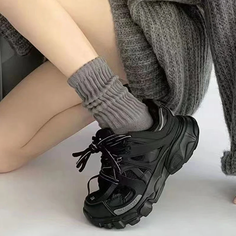 Women Socks Black White High Quality Mid-length Pile Up Socks Spring Autumn Simple Trends Casual Cotton Sports Middle Tube Sock