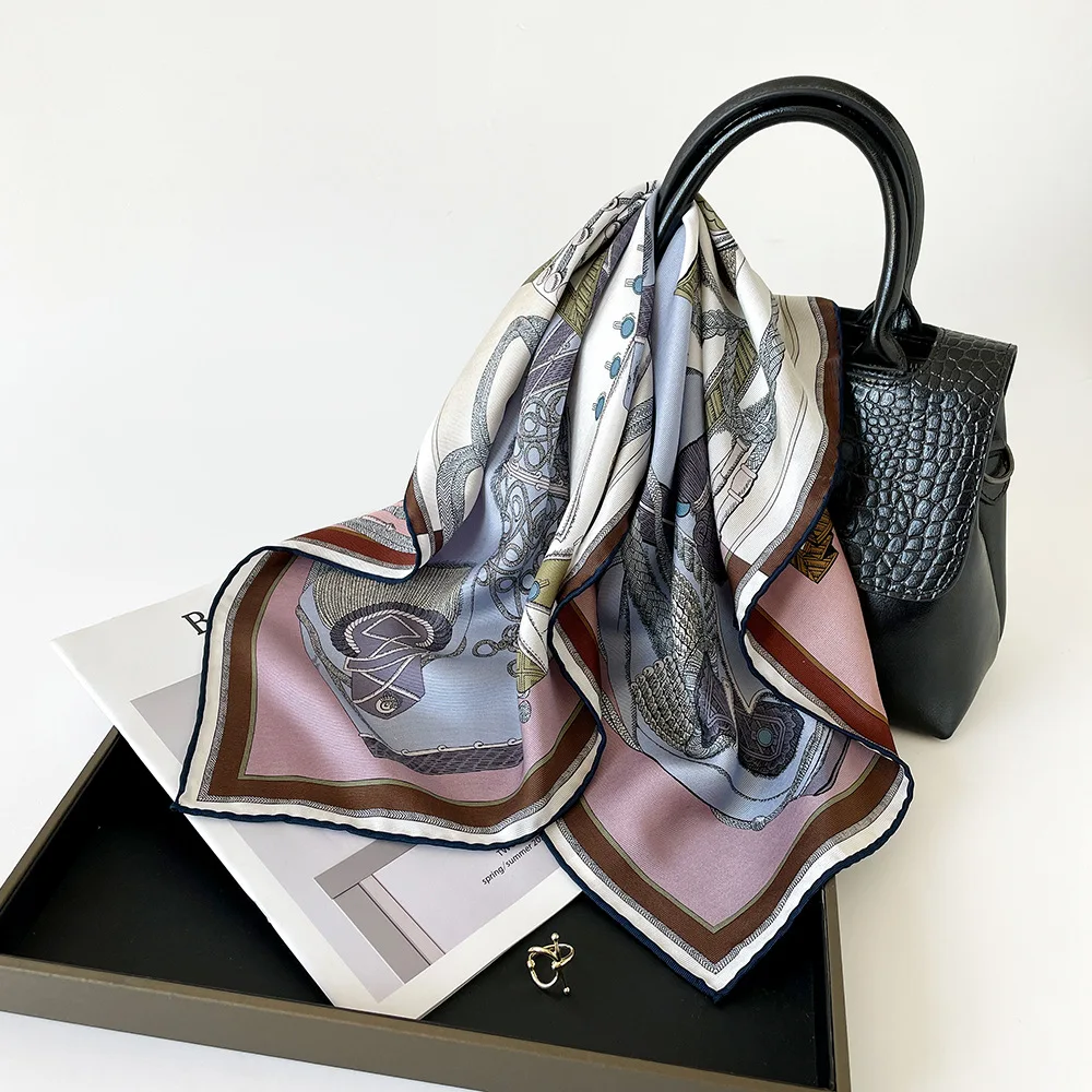 

New luxury silk scarf 64 × 64cm double-sided printed small square scarf, fashionable mulberry silk small square scarf, high-end