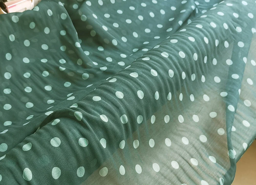 1 meter X 1.35 meter 100% Natural Silk Georgette Chiffon Fabric Polka Dots Deep Green