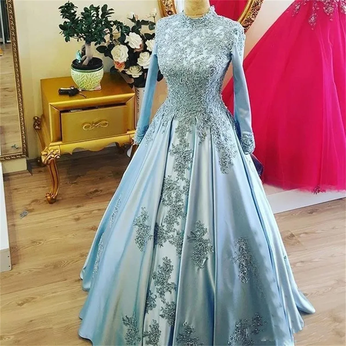 

Musli Evening Dresses Wear Satin High Neck Long Sleeve Lace Applique Crystal Beads Plus Size Prom Dresses Birthday Party Dresses