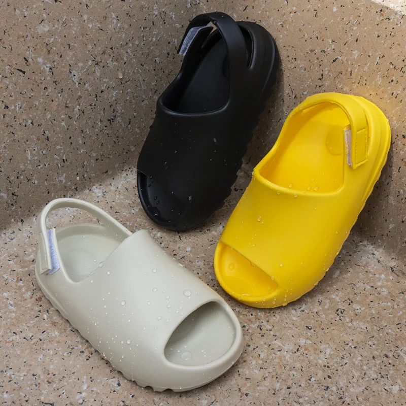 Gacimy crianças sandálias de verão ao ar livre confortável nuvem macia eva chinelos meninos meninas moda lazer à prova dwaterproof água apartamentos praia slides