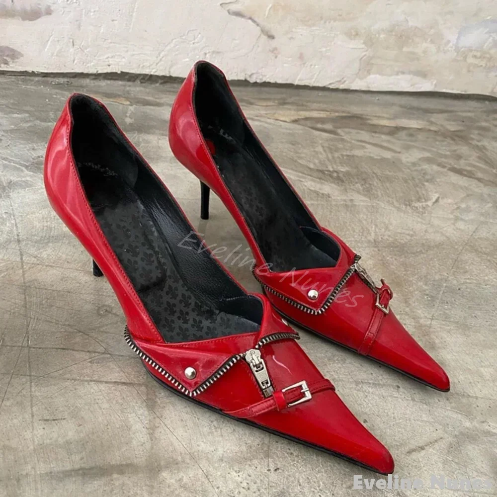 ホット-女性の先のとがったつま先のスチレットヒール,赤いパンプス,浅いリベット,ジッパー付きベルトバックル,サンダルのスリッポン,パンクデザイン,新しいファッション