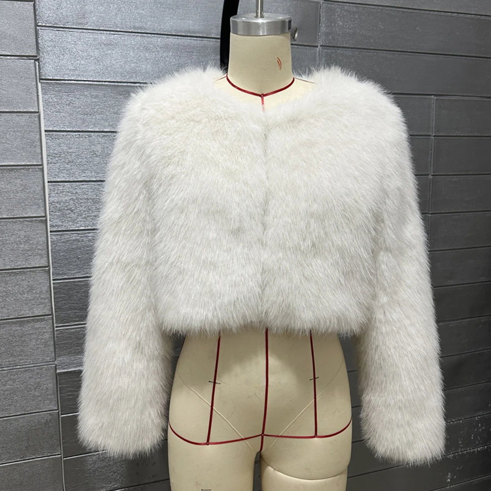 Mantel Bulu Imitasi Putih Jaket Wanita Lembut Berbulu 2025 Wanita Musim Gugur Musim Dingin Pakaian Luar Baru Mantel Pendek Warna Pink Merah Abu-abu Hitam