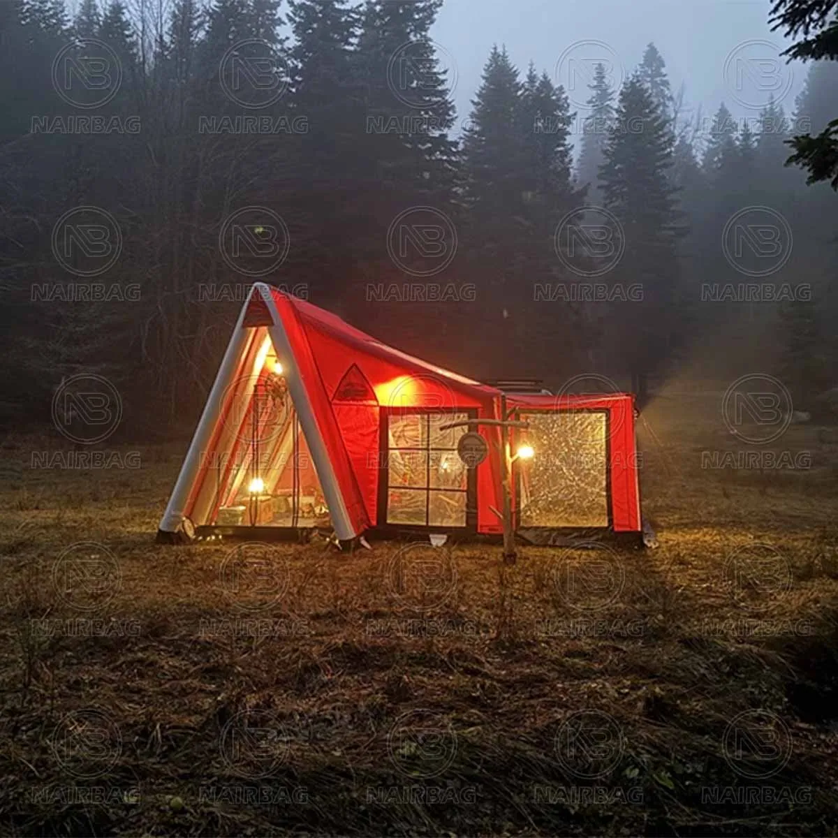 เต็นท์แคมป์ปิ้งสำหรับครอบครัว สีแดง ทำจาก PVC กันน้ำ แบบเป่าลม สำหรับตั้งแคมป์ 4 ฤดู