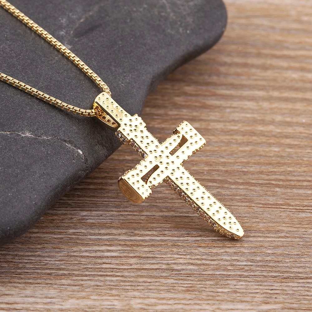 Nidin Top Quality Retro Classic Shiny Crystal Cross Necklace Women Fashion Cubic Zirconia Religious Jesus Jewelry Gift Wholesale