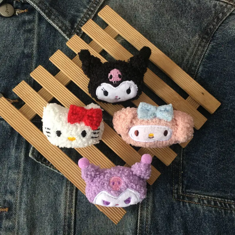 Melody Kuromi Hello Kitty Sanrio Plush Brooch Student Girly Heart Decoration Small Gift