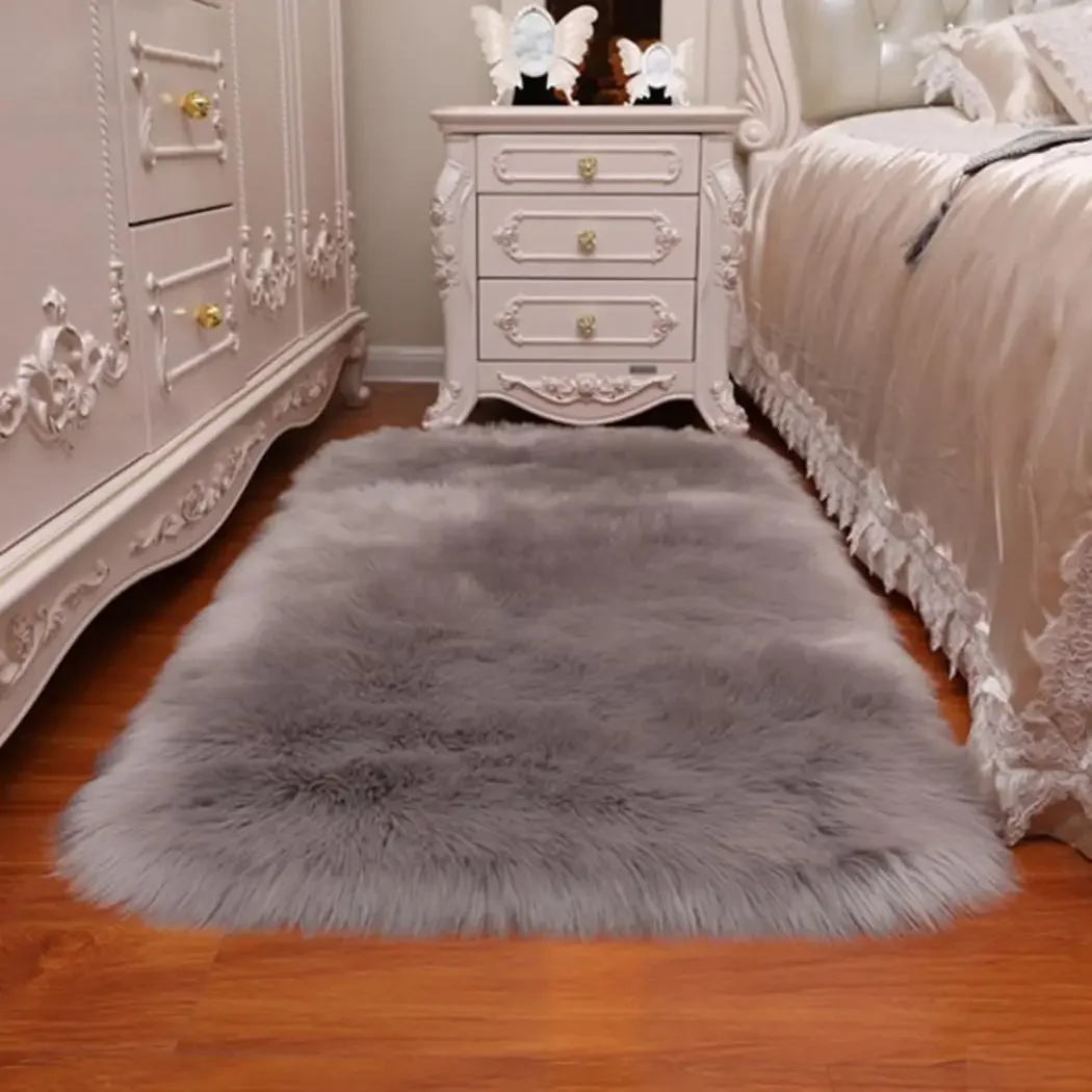 Soft and Comfortable Square Rug Luxury Artificial Wool Sheepskin Carpet for Living Room Bedroom White Warm and Breathable