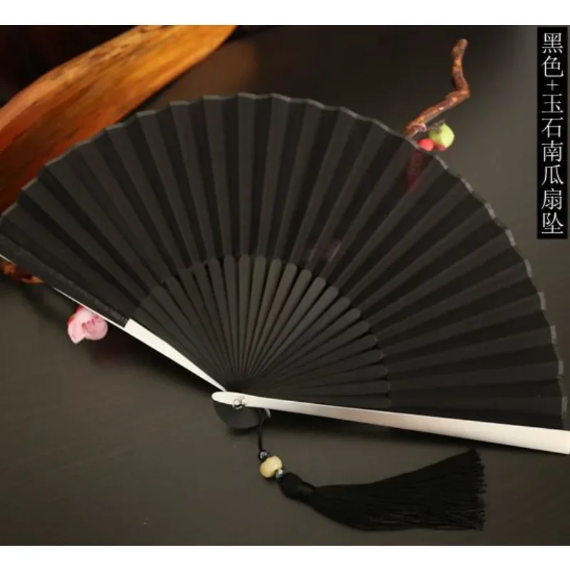 High-end exquisite 6.3 inch female fan male solid cotton folding fan daily gift aluminum alloy edge bone.