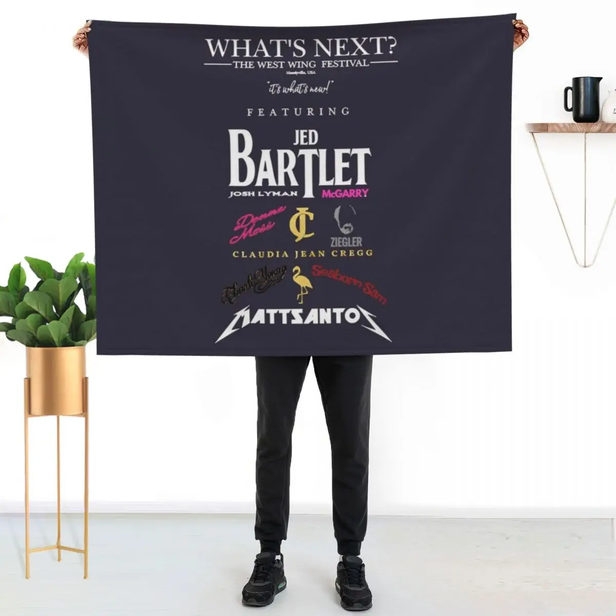 

Funny Man Allison Janney Gifts Movie Fans Throw Blanket Flannel Fleece Soft Warm Throw Blanket