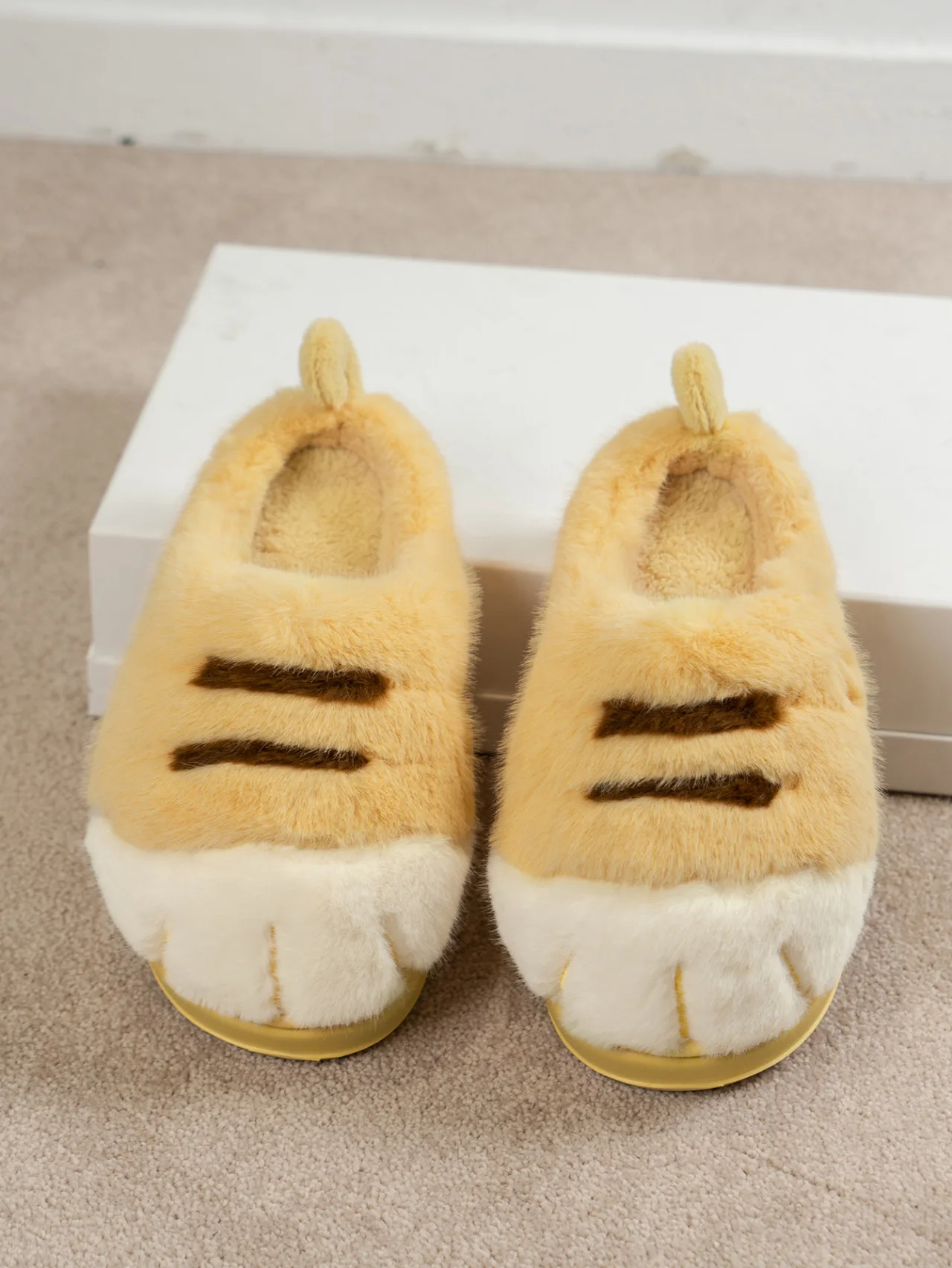 Neue Flauschige Katzenpfoten-Hausschuhe für Damen, Warme Winter-Pantoffeln, Lustige Flauschige Tierpfoten-Innenschuhe – Detail 7