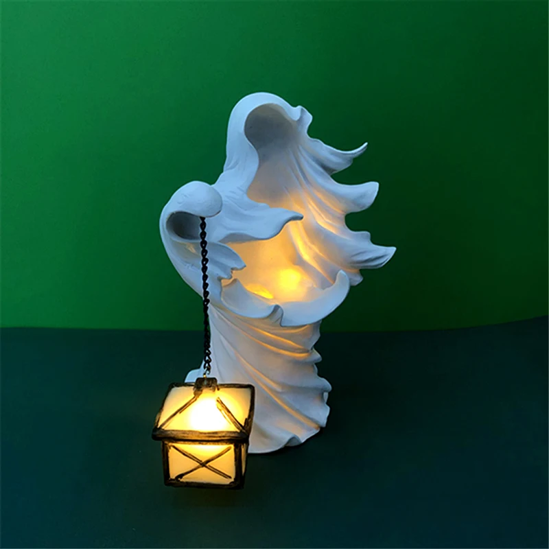 Halloween New Hell Messenger Faceless Witch Lantern Resin Garden Ornament Creative Home Witch Ornament Garden Decoration Lamp