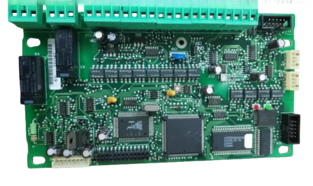 Frequency converter CX series CPU control I/O motherboard PC00061B 61I 110KW 100% original testing