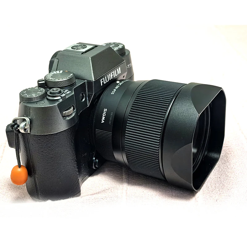 غطاء عدسة مربع لـ Sigma18-50mm F2.8 DC DN Sigma 56mm F1.4 DC DN يستبدل Sigma LH-582-02