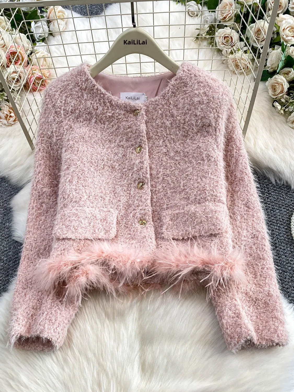 

Elegant Patchwork Heavy Embellishment Fur Trim Slim Fit Women's Jacket Luxury Style Long Sleeve round Neck Short Coat
