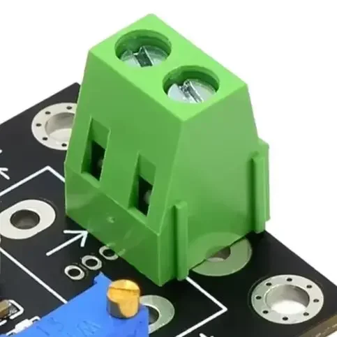 

WCS2702 для обнаружения перегрузок по току и короткого замыкания с аналоговыми и цифровыми сигналами, диапазон измерения тока: 0-2А, 1В/1А, инструменты