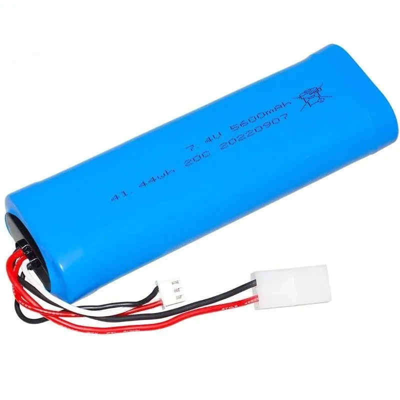 7.4V 5600mAh 20650 Cylinder Lithium Battery Pack for Henglong 3818 3889 3809 RC Tank Replacement Power Supply