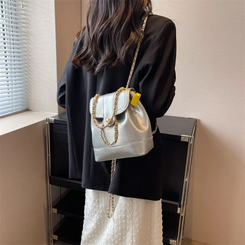 

Изысканная нишевая сумка для девочек с французской философской ручной переноски, модная для летних мероприятий и стилей