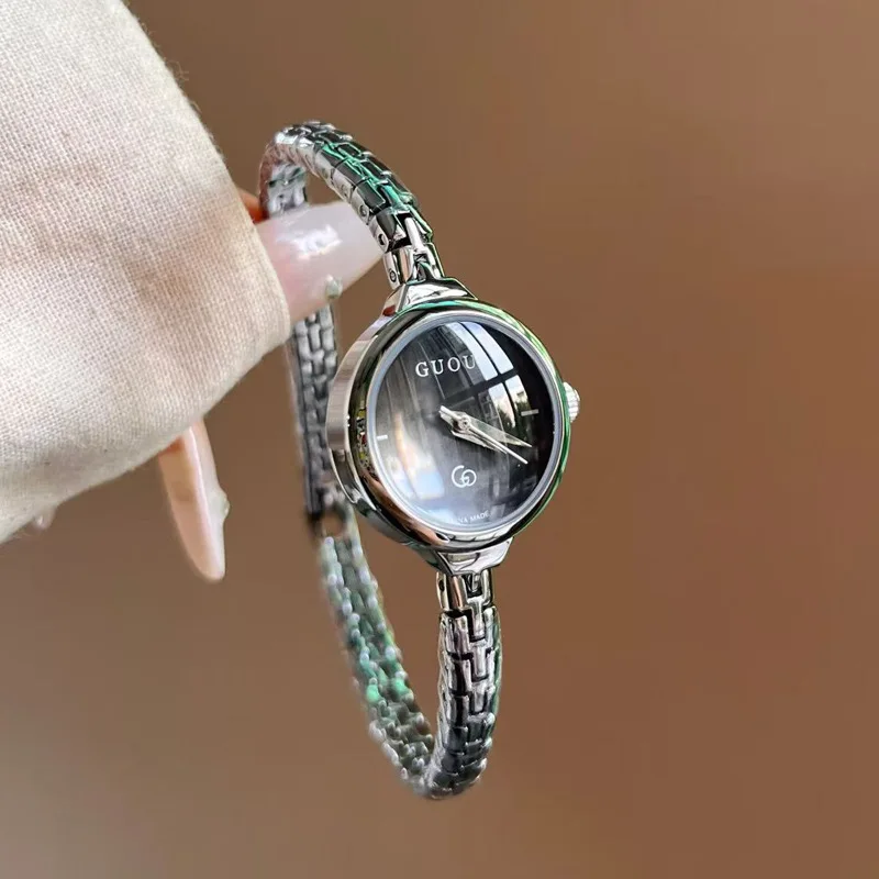 

Elegant Women'S WatchSimple AndVersatile Watch Retro Bracelet Quartz Women'S Watch/Bracelet Small And Exquisite A Gift For Women