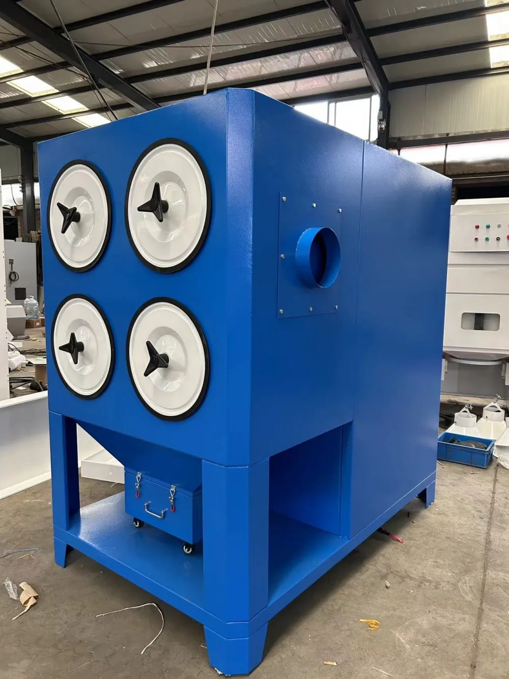 Portable Pulse Cartridge Dust Extractor with Mobile Collection Box for Sandblasting Dust Control