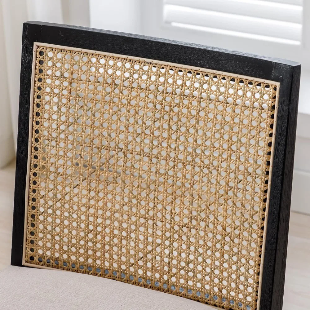 زوج من كراسي تناول الطعام في مزرعة الروطان مع ظهر قصب ومقاعد منجدة لتناول الطعام بشكل مريح #4